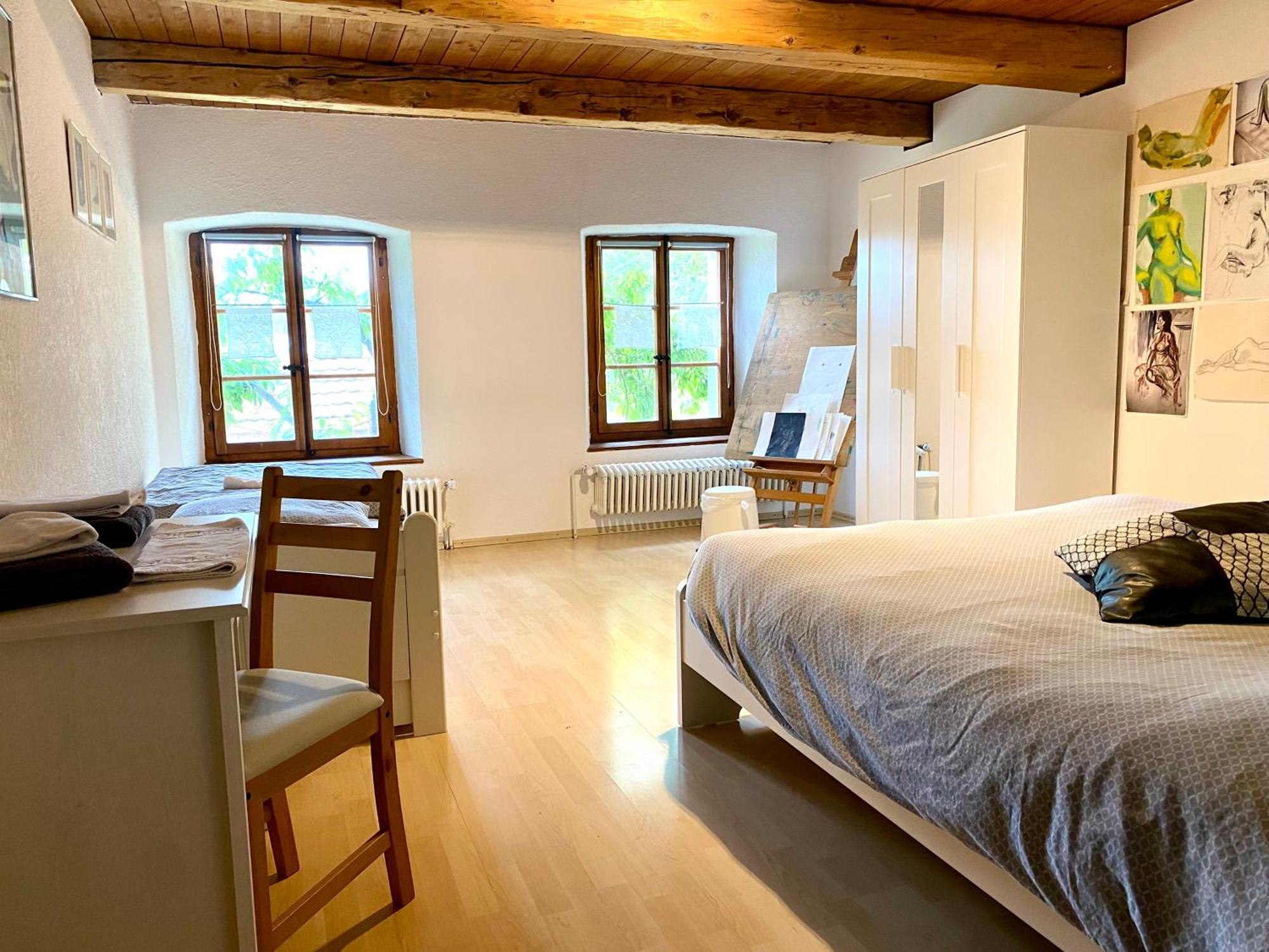 Cafe Du Soleil Hotell Saignelégier Eksteriør bilde